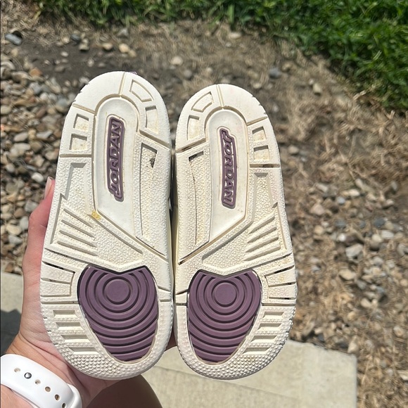 Jordan’s toddler girls - Picture 4 of 6